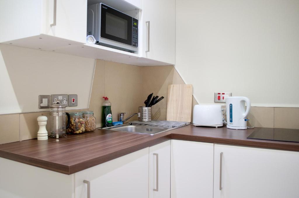 Palmerston Suites room 1